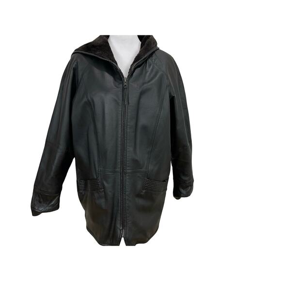 Vintage Gantos Reversible Jacket – Leather & Faux Fur - Picture 2 of 11